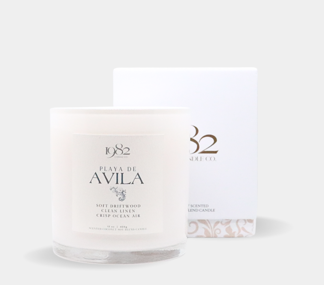 Playa De Avila (15 oz Double Wick) - Notes: Soft Driftwood, Clean Linen & Crisp Ocean Air